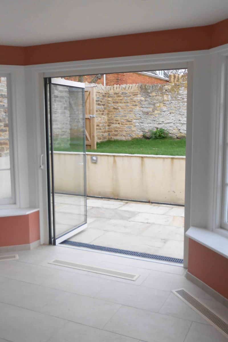 Frameless French doors