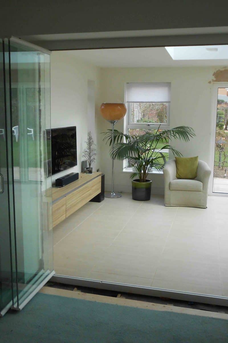 pic of room with bifolding door