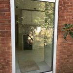 Hampshire single frameless door image 2